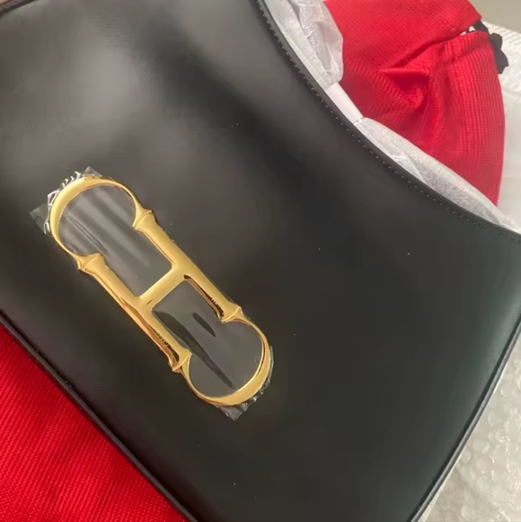 CH BAG FASHION - Picture 5 of 9